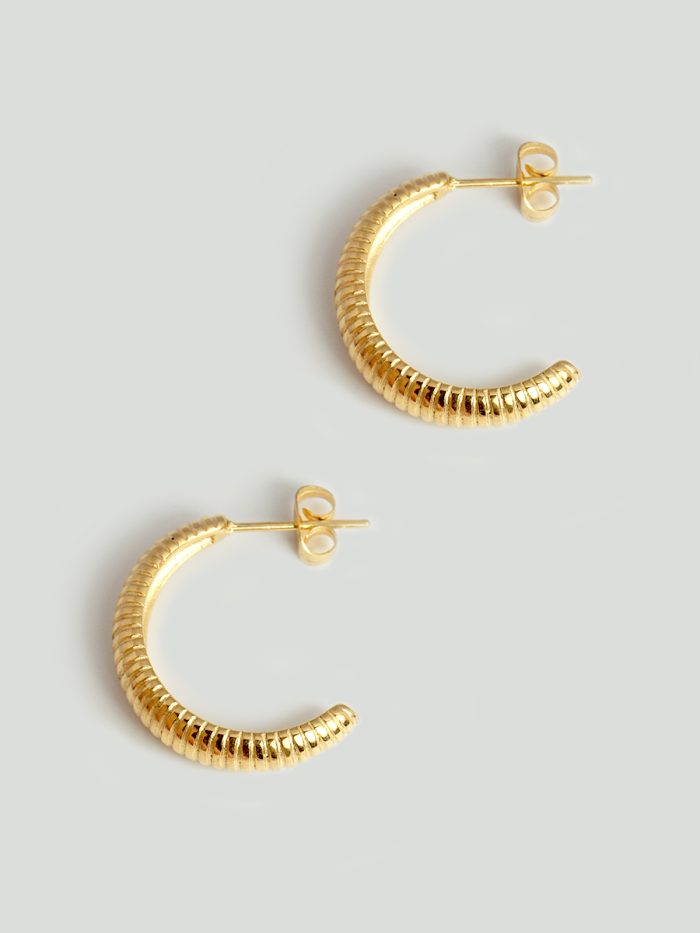 Ribbed Earrings 'Loya' Gold